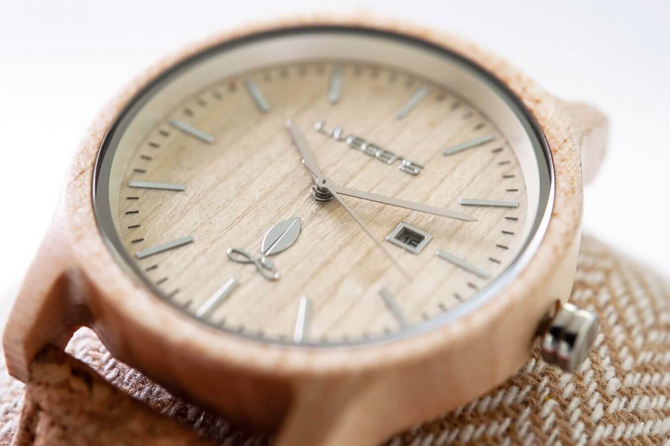 relojes de madera Livegens